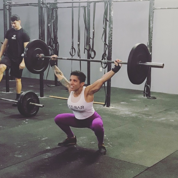 Meet your Posher, Thais - Picture 1 of 1